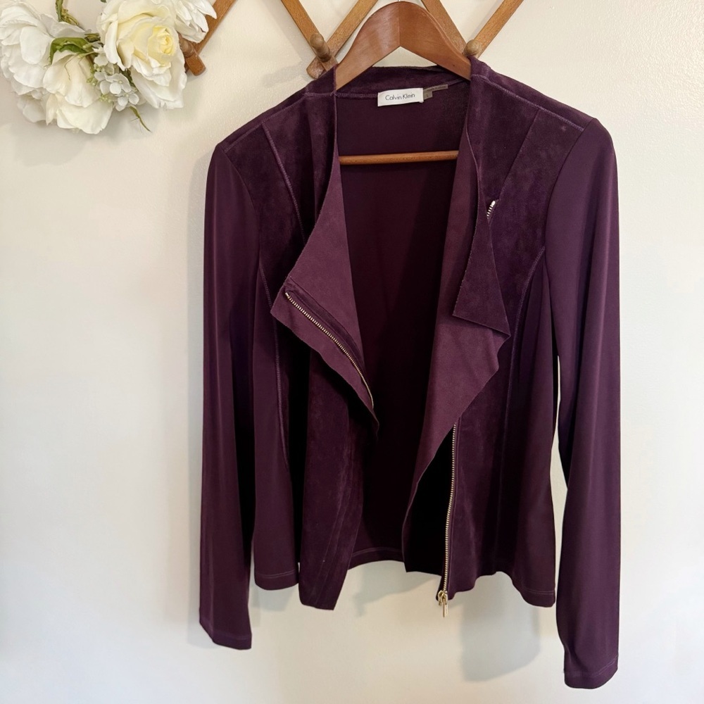 Calvin Klein // Purple Suede Front Asymetrical zipper jacket size large MAR1